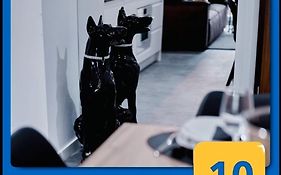 Apartament Sztuk Pięknych 14